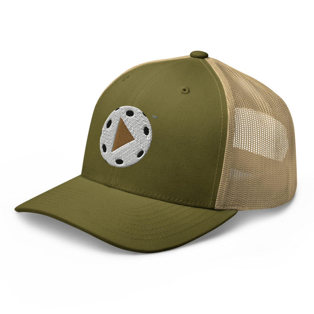 Play Pickleball (white & old gold logo) – Moss/Khaki Snap Back Mesh Pickleball Hat/Cap - Image 3